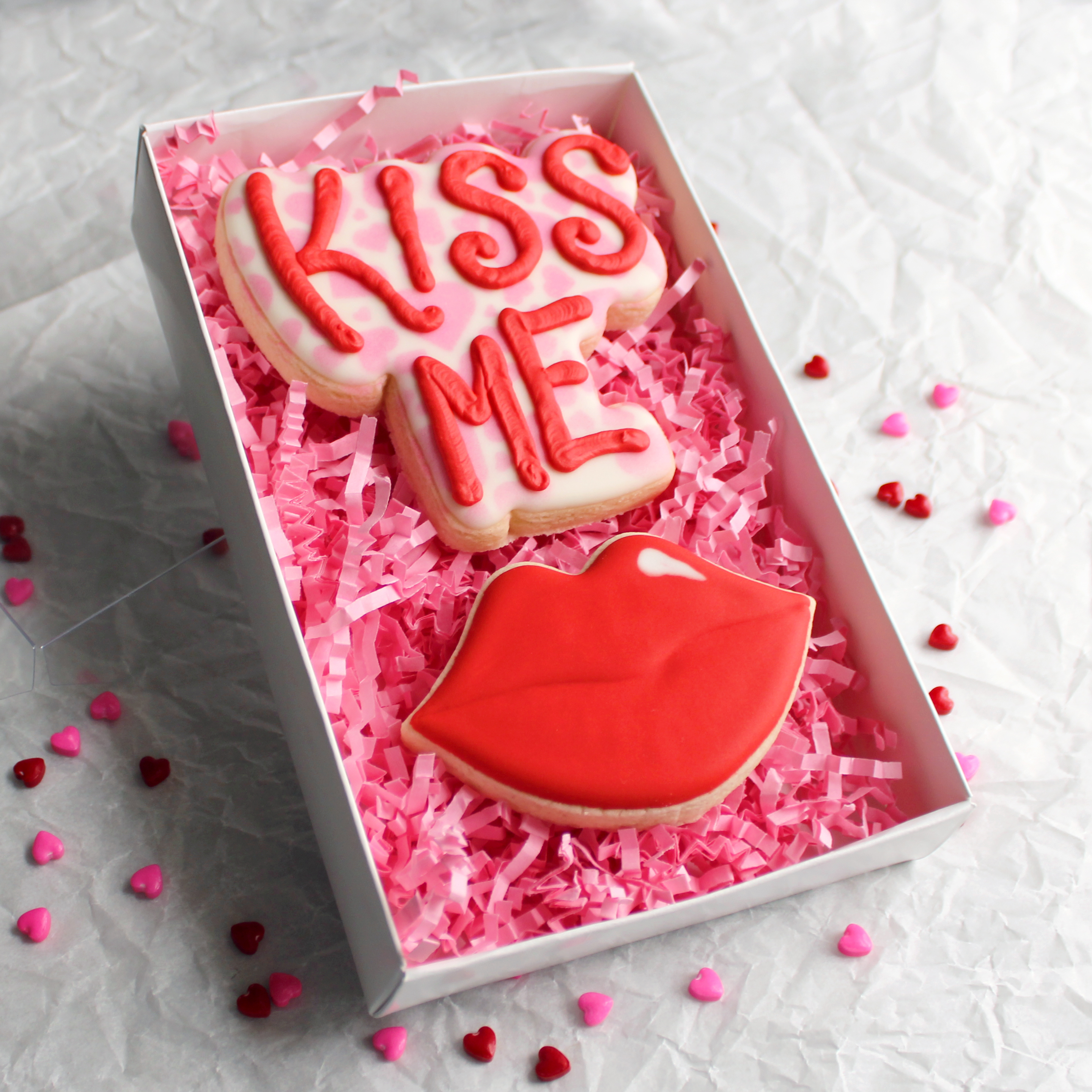 Kiss Me 2 Cookie Gift Set